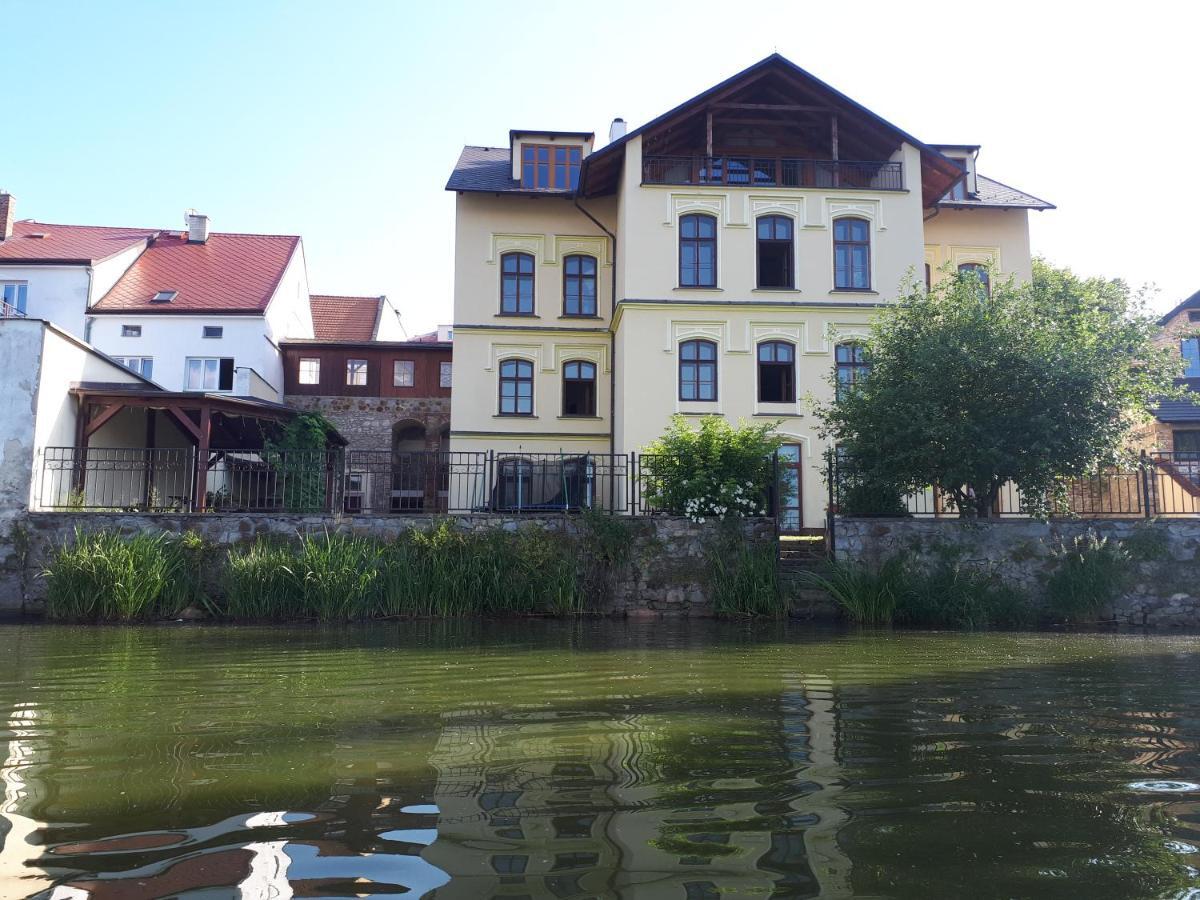 Apartmany Setkova Vila Jindřichův Hradec Eksteriør bilde